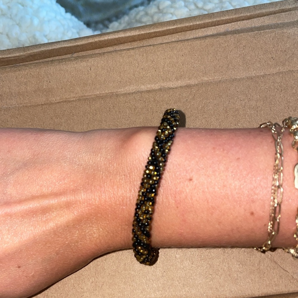 Black/gold bracelet